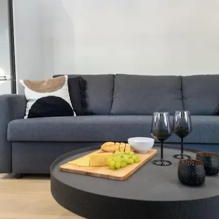Begonia Suite - 5 Min Drive To Piraeus Port Exterior foto